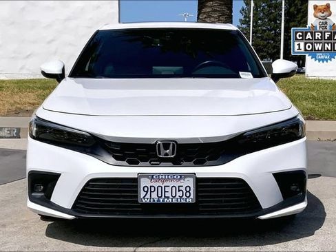 Used 2024 Honda Civic Sport Touring image 3