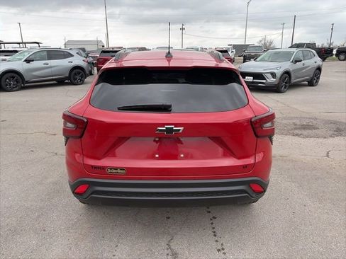 New 2026 Chevrolet Trax LT image 5