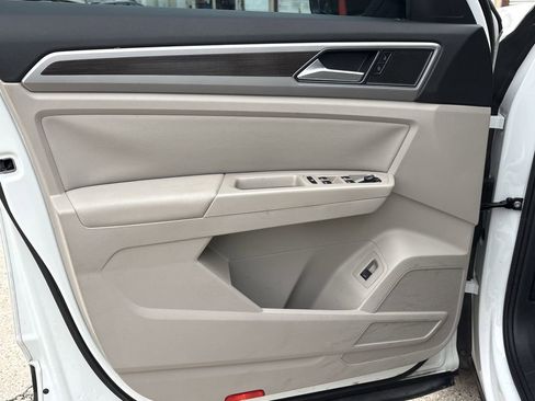 Used 2019 Volkswagen Atlas SEL FWD image 10