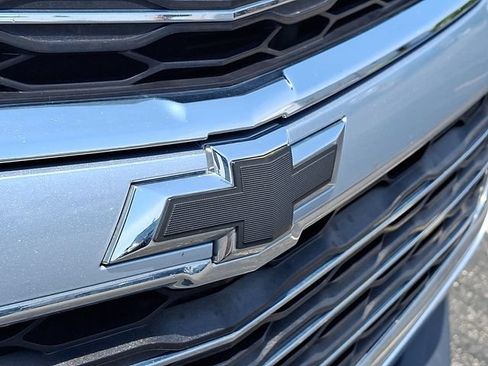 Used 2017 Chevrolet Malibu LT FWD image 10