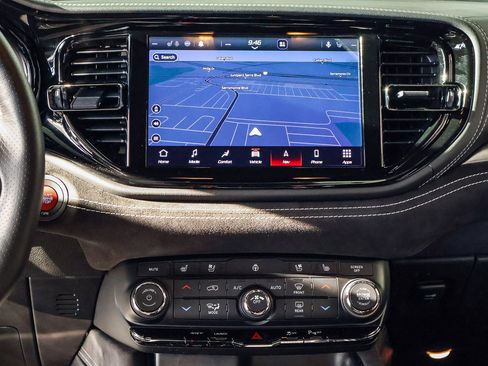 Used 2022 Dodge Durango SRT w/ Premium Interior Group image 8