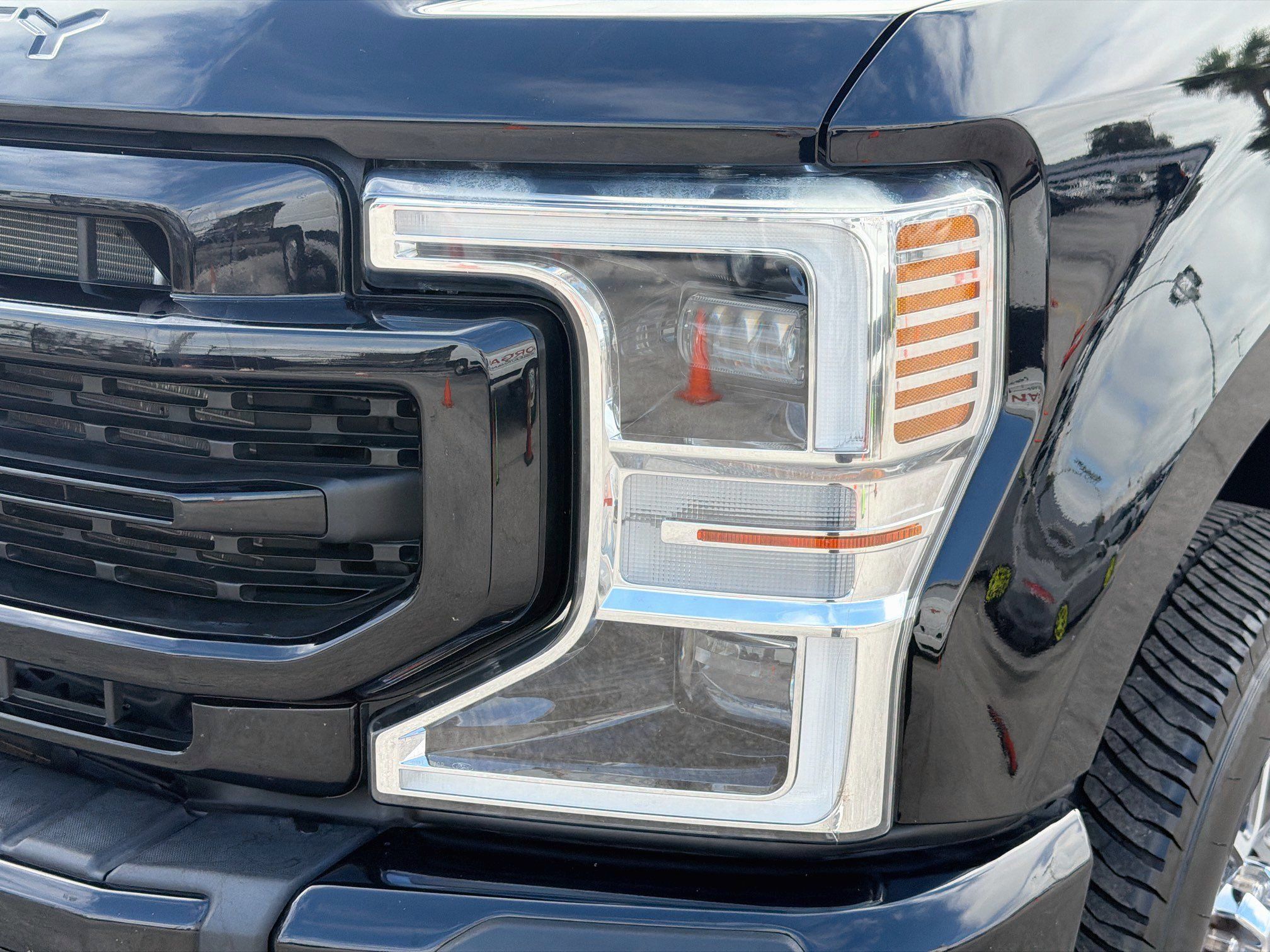 Used 2022 Ford F250 Lariat w/ Lariat Ultimate Package AWD/4WD image 9