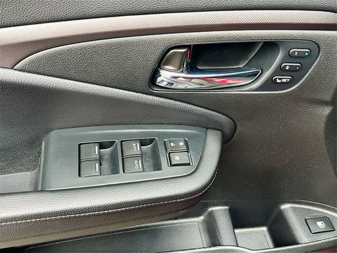 Used 2023 Honda Ridgeline RTL image 17