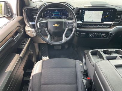 Used 2024 Chevrolet Silverado 1500 LT