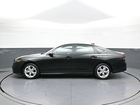 Certified 2024 Honda Accord LX image 9