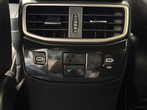 Used 2023 Lexus RX 350h image 17