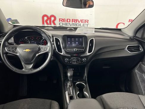 Used 2023 Chevrolet Equinox LT FWD image 12