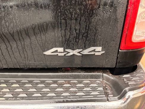 Used 2024 RAM 2500 Big Horn AWD/4WD image 31