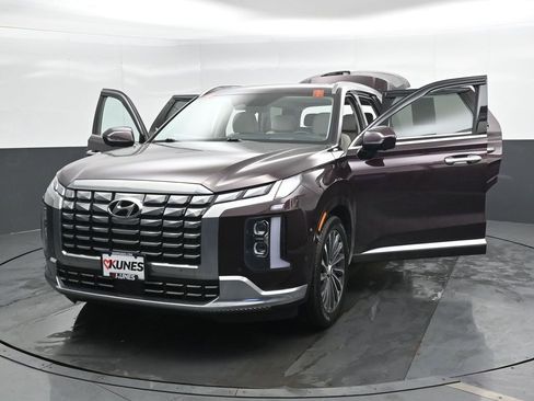 Used 2024 Hyundai Palisade Calligraphy image 52