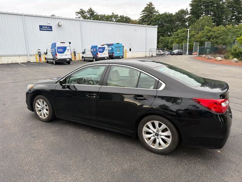 Used 2015 Subaru Legacy 2.5i Premium AWD/4WD image 10