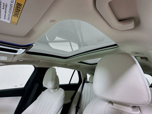 New 2026 Mercedes-Benz E 450 4MATIC All-Terrain Wagon image 24