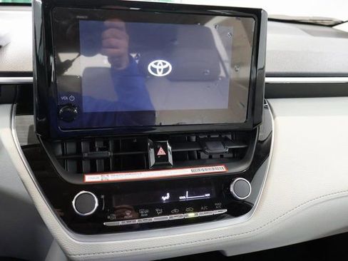 New 2026 Toyota Corolla Cross L image 17