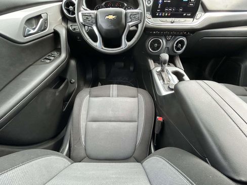 Used 2023 Chevrolet Blazer LT w/ Convenience Package FWD image 13