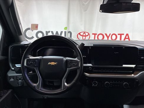 Used 2022 Chevrolet Silverado 1500 LT AWD/4WD image 19