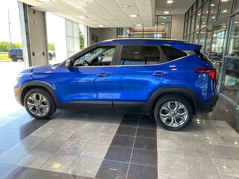 Used 2024 Kia Seltos S AWD/4WD image 4