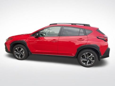 Used 2024 Subaru Crosstrek 2.0i Premium w/ Crosstrek Mirror Package image 10