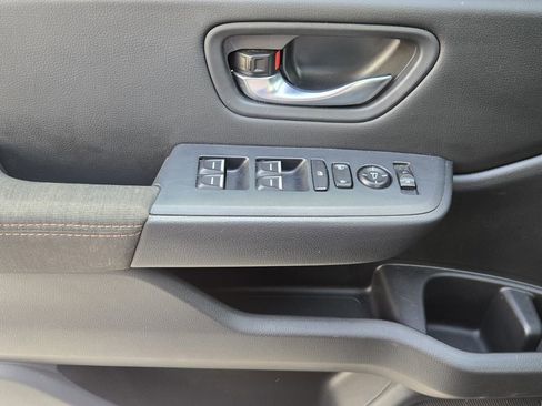 Certified 2025 Honda Pilot Sport image 25