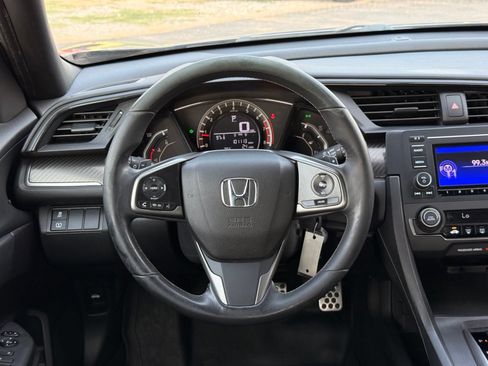 Used 2018 Honda Civic Sport image 29