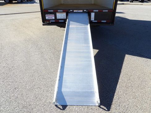 Used 2017 GMC Savana 3500 Extended image 38