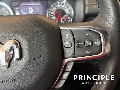 Used 2025 RAM 1500 Laramie image 17