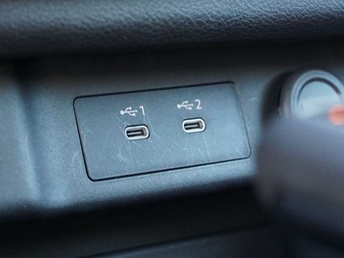 Used 2025 Nissan Rogue S image 34