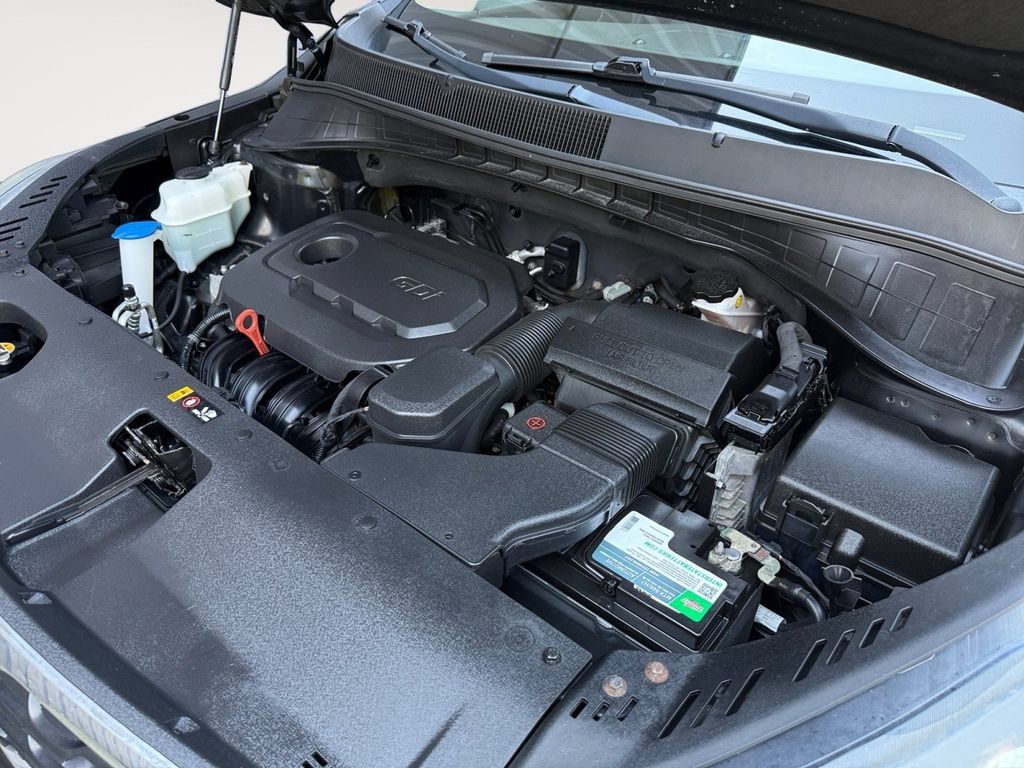 Used 2019 Kia Sorento L FWD image 27