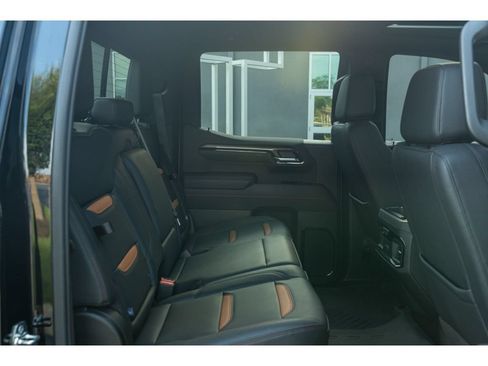 Used 2026 GMC Sierra 1500 AT4 w/ AT4 Premium Package AWD/4WD image 17