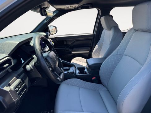 New 2025 Toyota Tacoma SR5 image 9