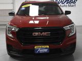 Used 2023 GMC Terrain SLE w/ Driver Convenience Package image 4