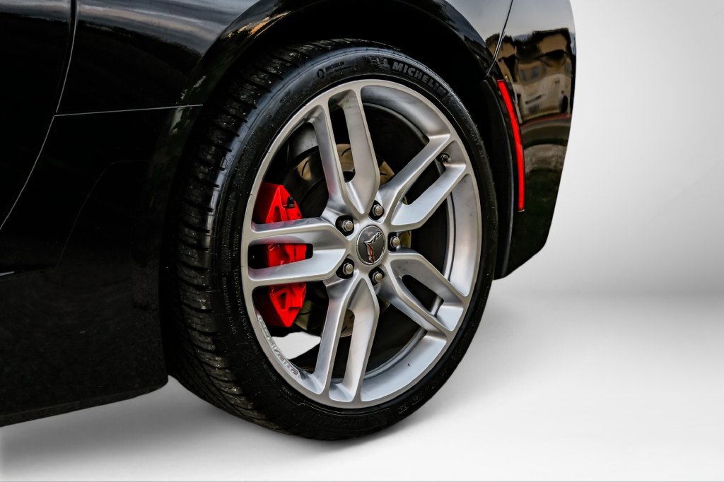 Used 2014 Chevrolet Corvette Stingray Coupe RWD image 42
