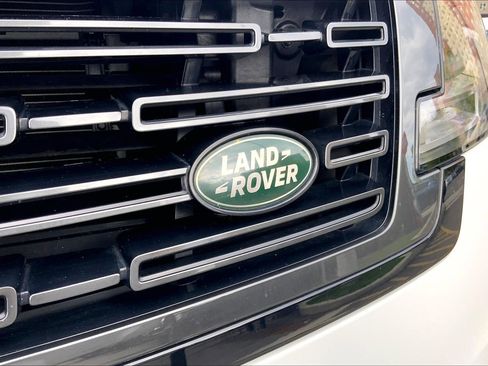 Certified 2024 Land Rover Range Rover Long Wheelbase Autobiography AWD/4WD image 31