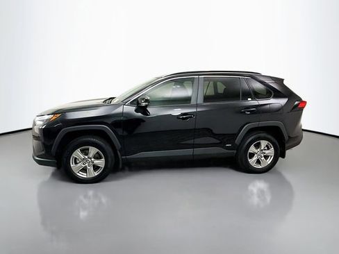 Used 2024 Toyota RAV4 LE image 4