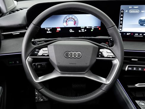 New 2026 Audi Q3 quattro 2.0T AWD/4WD image 12