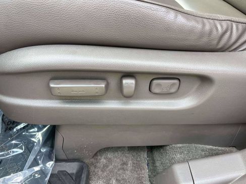 Used 2016 Honda Odyssey Touring image 21
