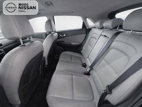 Used 2020 Hyundai Kona Limited FWD image 12