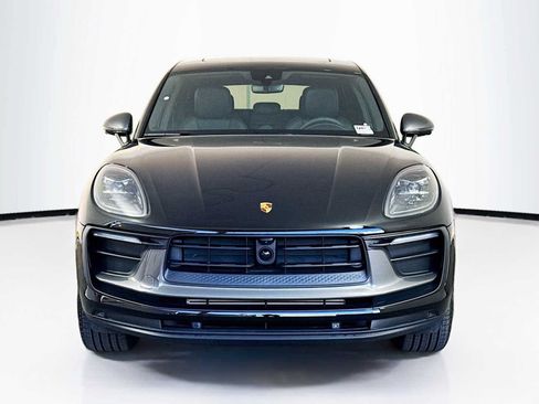 New 2025 Porsche Macan AWD/4WD image 6