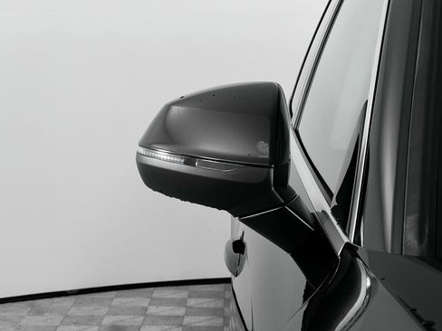 Certified 2022 Audi Q5 2.0T Premium Plus w/ Premium Plus Package image 13