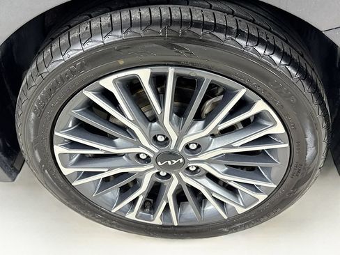 Used 2024 Kia Forte GT-Line FWD image 35
