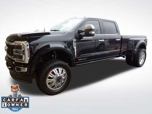 Used 2024 Ford F450 Limited w/ FX4 Off-Road Package image 12