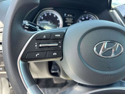 Certified 2023 Hyundai Sonata SEL w/ Preferred Accessory Package FWD image 15