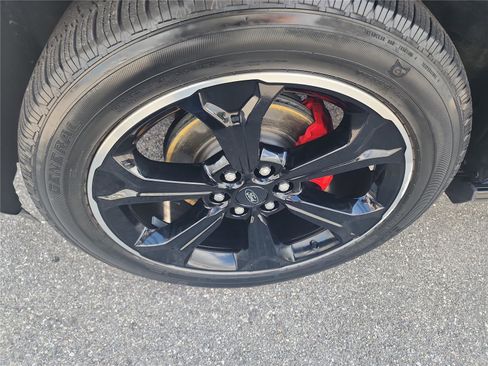 Used 2022 Ford Expedition Max Limited image 9