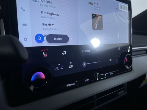 New 2026 Subaru Solterra Premium AWD/4WD image 20