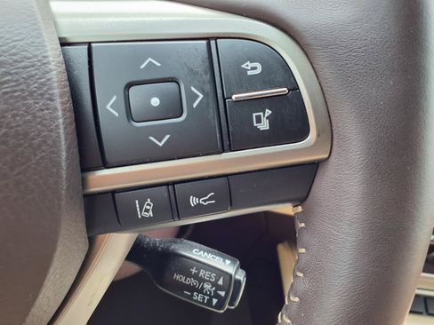 Used 2017 Lexus ES 350 w/ Luxury Package FWD image 17