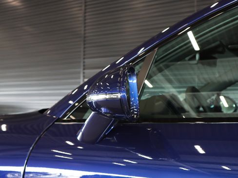 New 2026 Porsche Macan S image 29