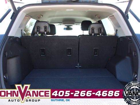 Used 2020 GMC Terrain SLT w/ Preferred Package image 10