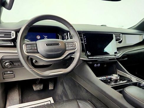 Used 2022 Jeep Wagoneer Series II w/ Premium Group I image 13