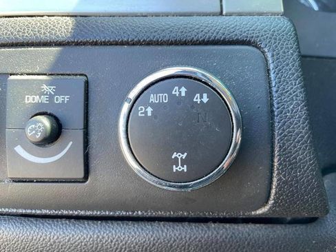 Used 2007 Chevrolet Suburban LS AWD/4WD image 35