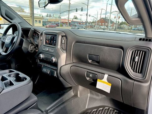 New 2026 GMC Sierra 1500 Pro w/ Pro Value Package image 22
