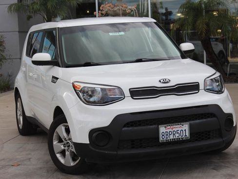 Used 2018 Kia Soul image 2