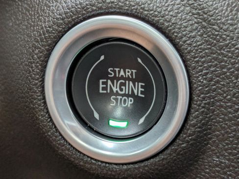 Certified 2022 GMC Sierra 1500 SLT w/ SLT Premium Plus Package image 34